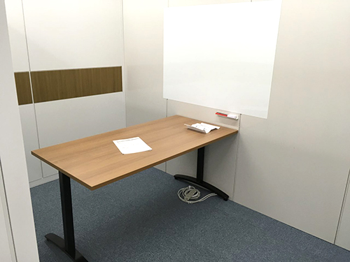 パーテーション個室