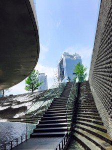 大阪、梅田界隈にて