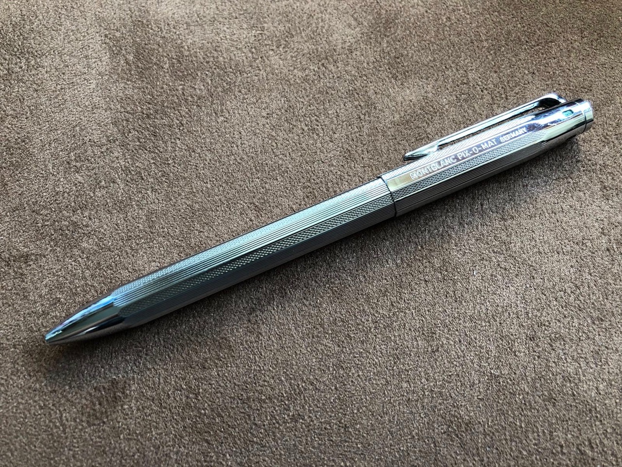 モンブランPIX-O-MAT ４色ボールペン-