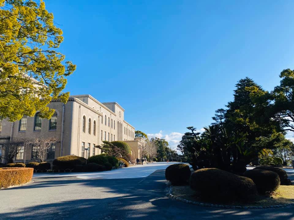 Kobe IＮK物語の眼でみた神戸大学