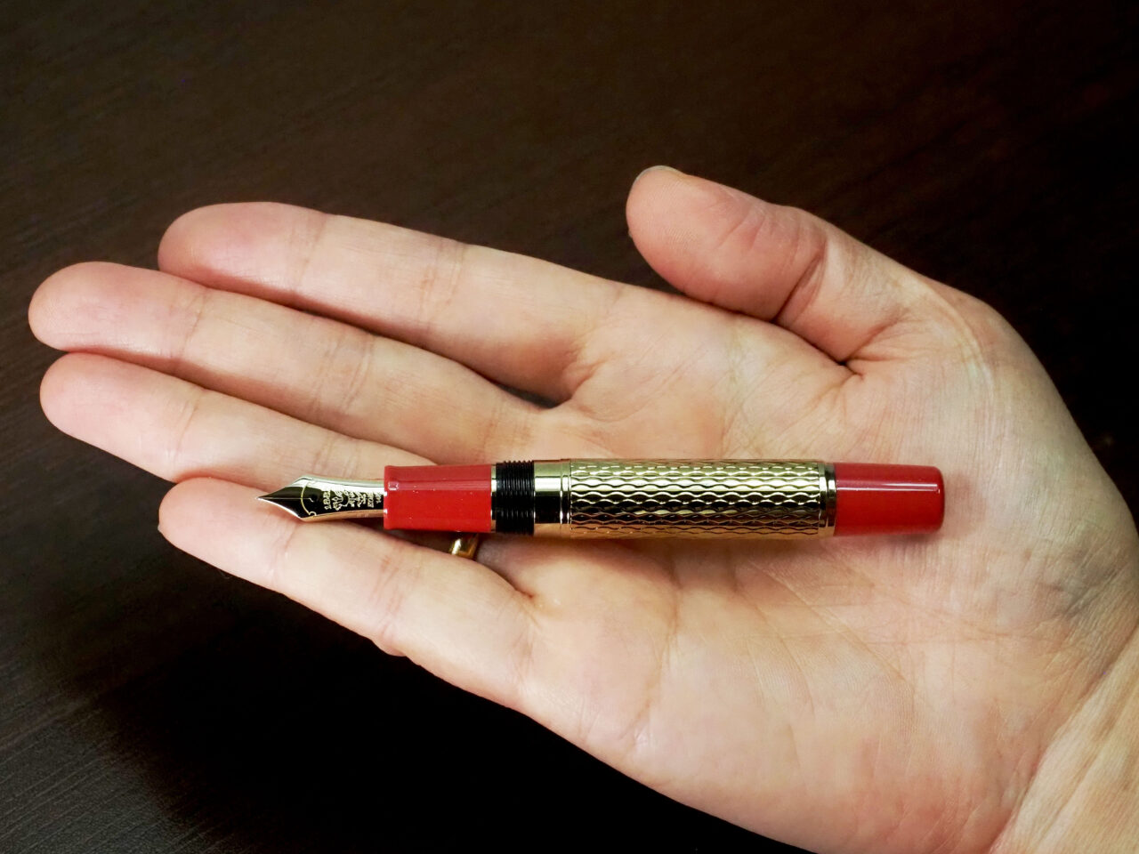コラム】NAGASAWA限定万年筆「ENGRAVE -EN-」 | ナガサワ文具センター